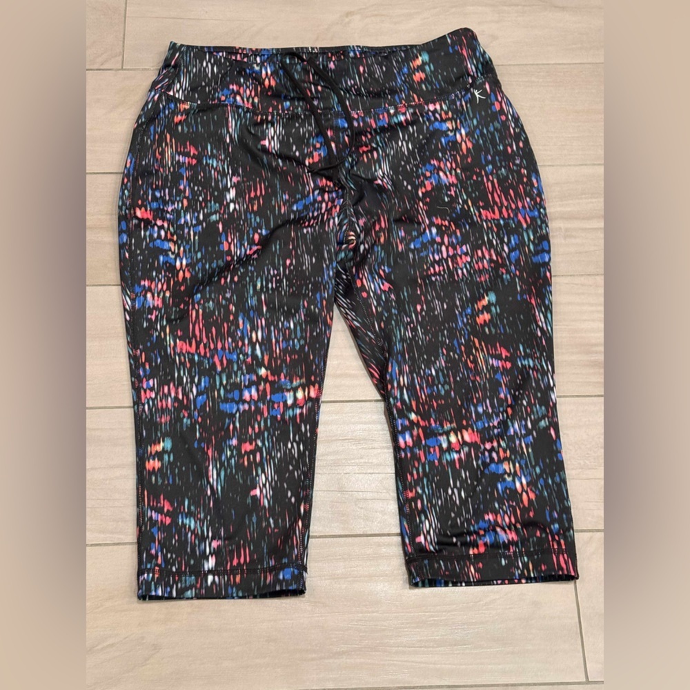 Danskin Now milticolor leggings with drawstring size LARGE